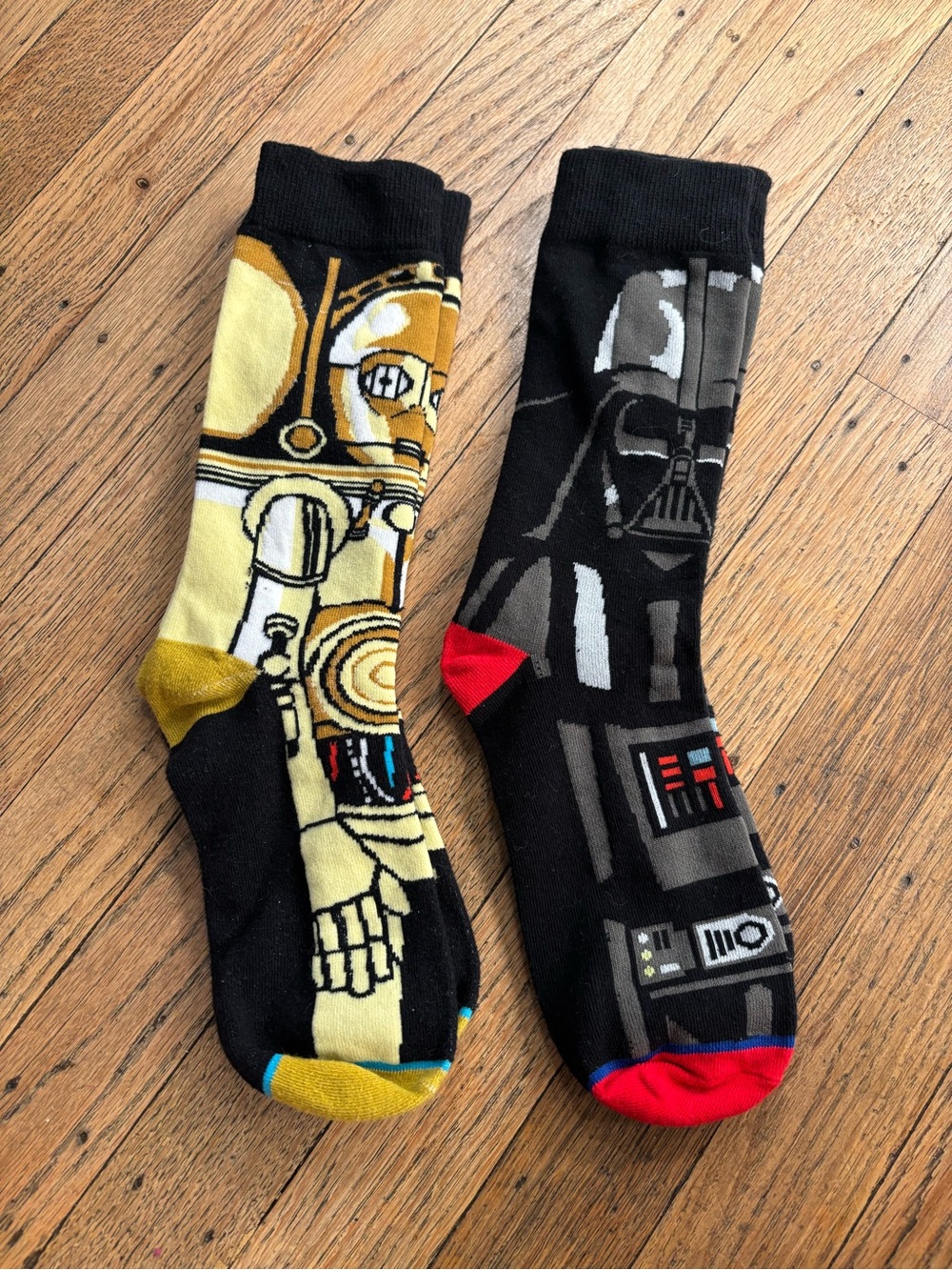 Star Wars socks - C-3PO and Vader